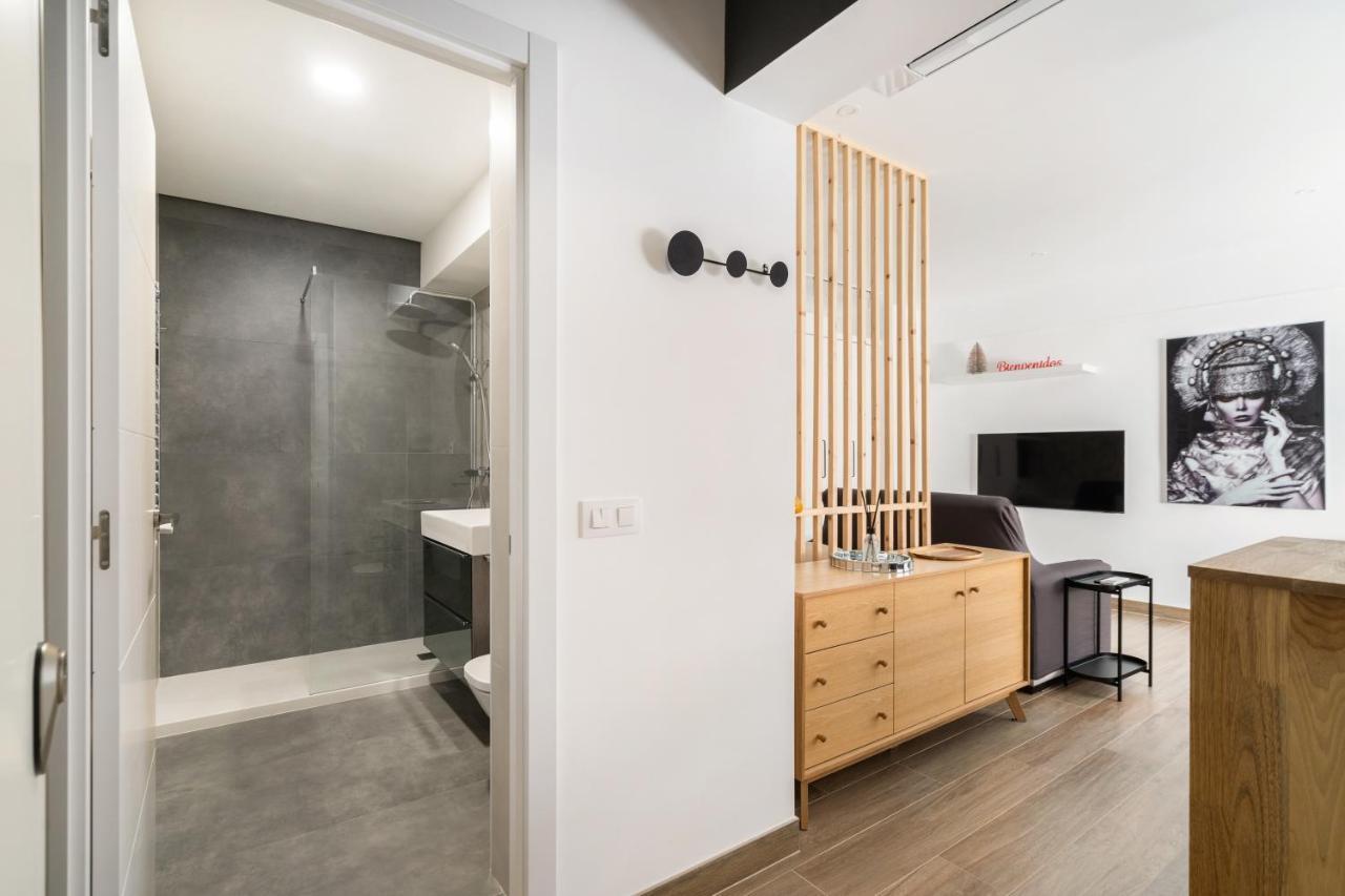 Magico Apartamento En El Centro Madrid Luaran gambar