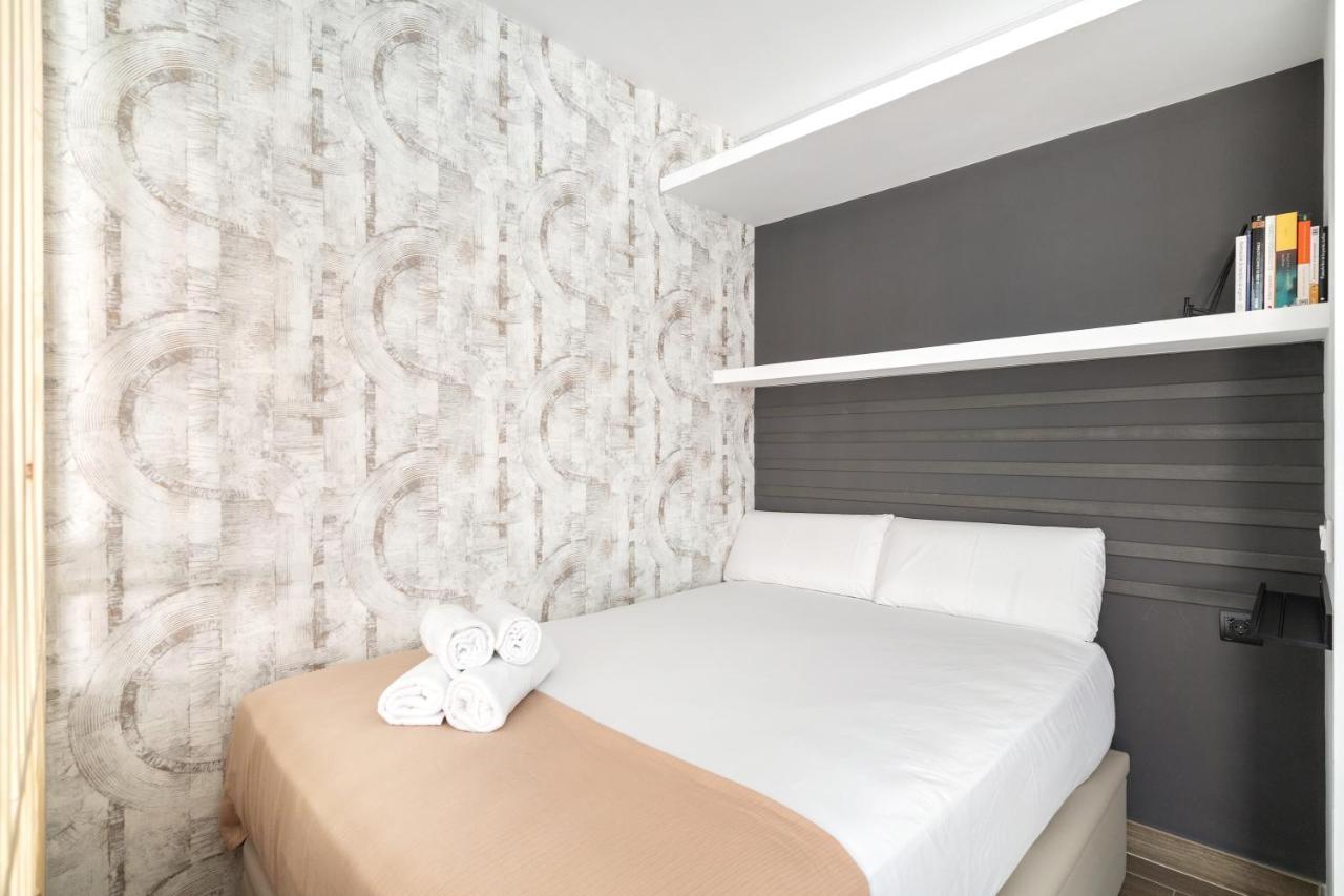 Magico Apartamento En El Centro Madrid Luaran gambar