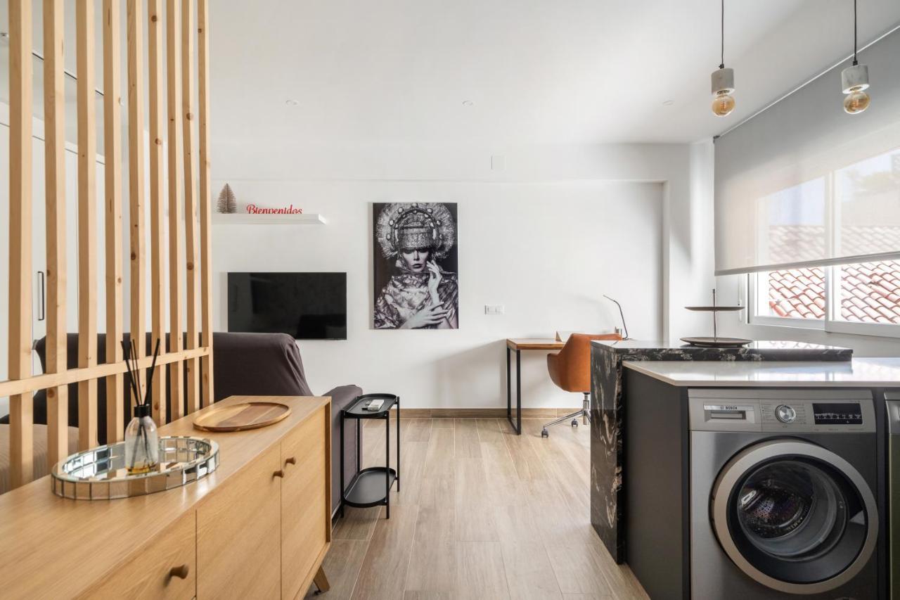 Magico Apartamento En El Centro Madrid Luaran gambar